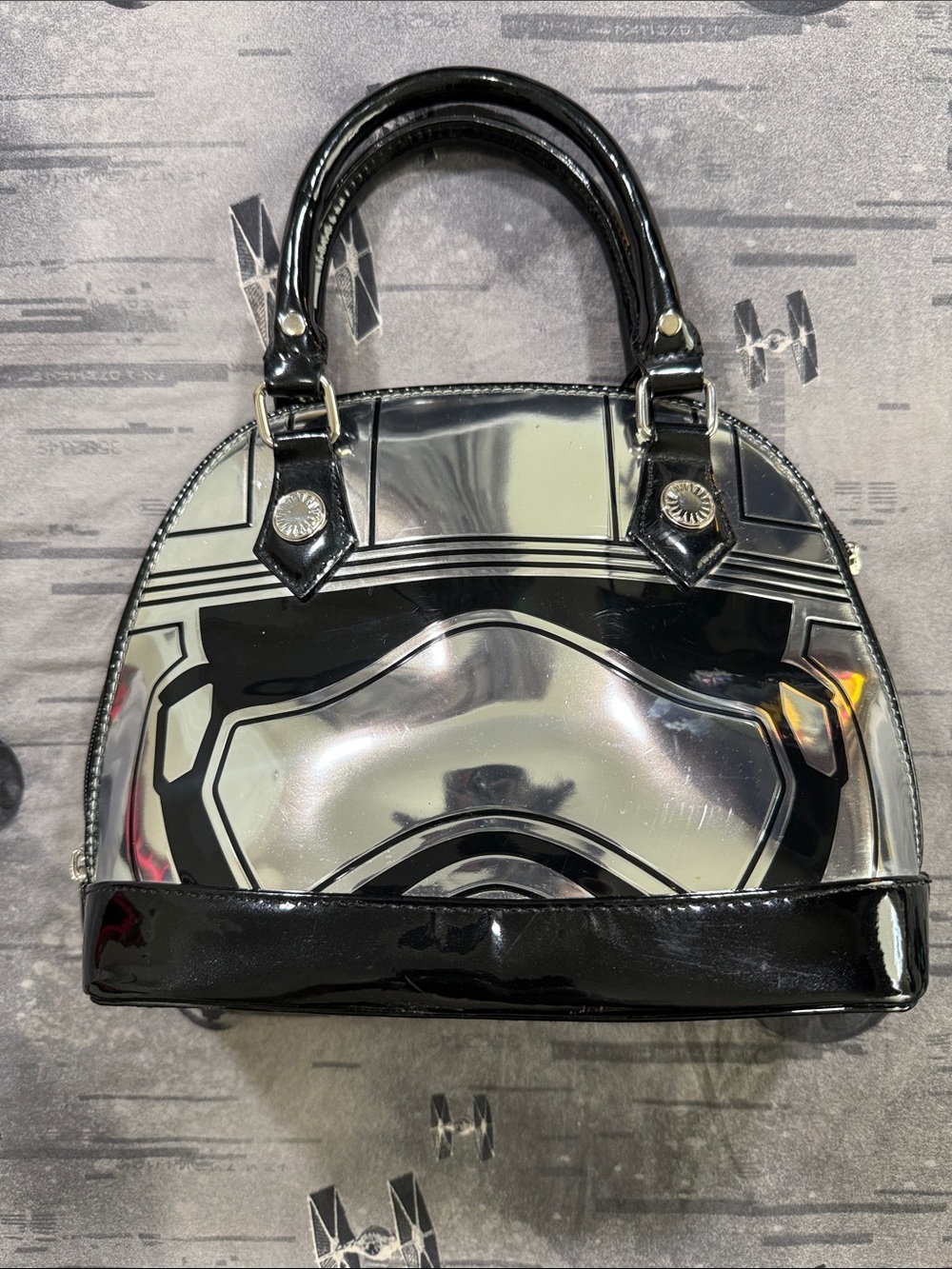 LOUNGEFLY STAR WARS CAPTAIN PHASMA CHROME SATCHEL MINI DOME HANDBAG